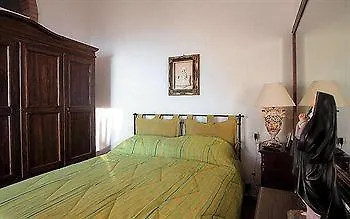Del Sole Farm stay
