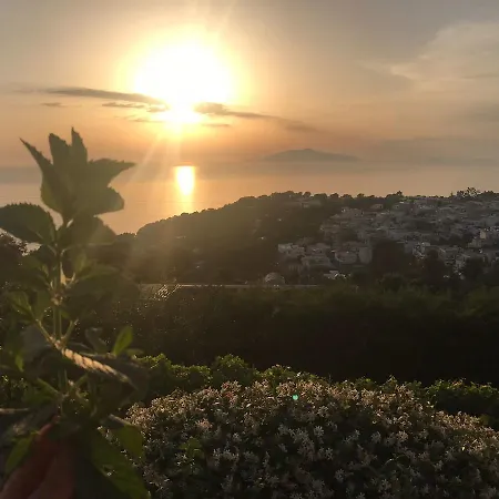 Alloggio per agriturismo Del Sole *